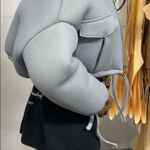 Cropped Bomber Jacket - Picture 3 of 3